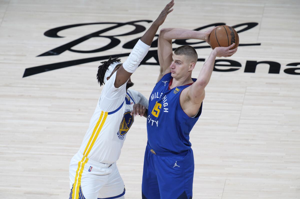 Kevon Looney becomes model of durability for Warriors - The